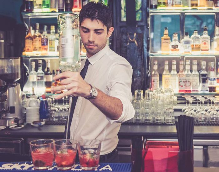 Come Diventare Bar Manager Come Diventare Bar Manager