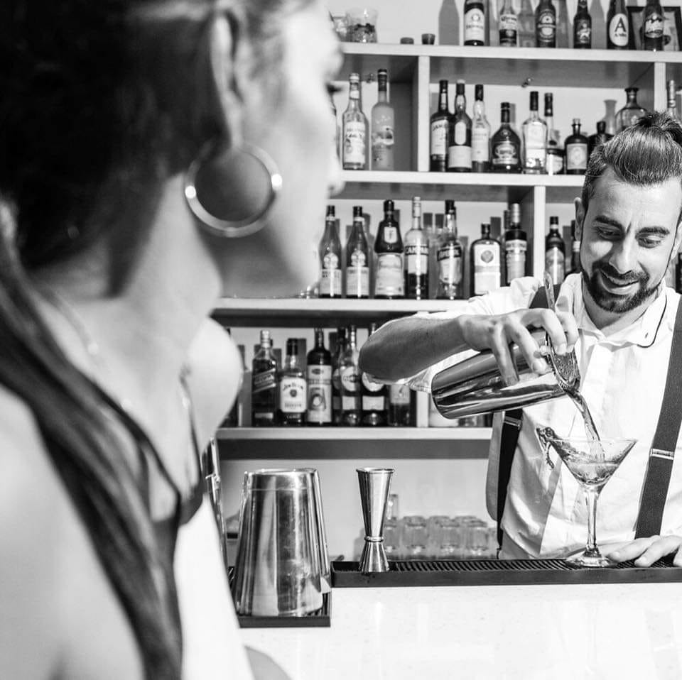 Lavorare come barman in Grecia